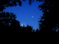 Moon and Venus Rising Moon and Venus Rising